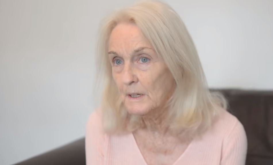 Toni Goldenberg se convirtió en una de las personas más viejas del país en tener un estiramiento facial | Foto: YouTube / SWNS TV