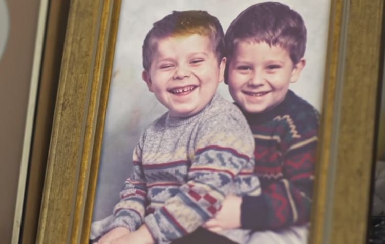 Los gemelos Pearson cuando eran niños. | Foto: YouTube / The Atlantic Los gemelos Pearson cuando eran niños. | Foto: YouTube / The Atlantic