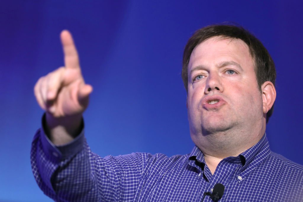Frank Luntz spoke at the Milken Institute Women Leaders' Summit in Singapore, on Wednesday, Sept. 12, 2018 | Photo: Getty Images