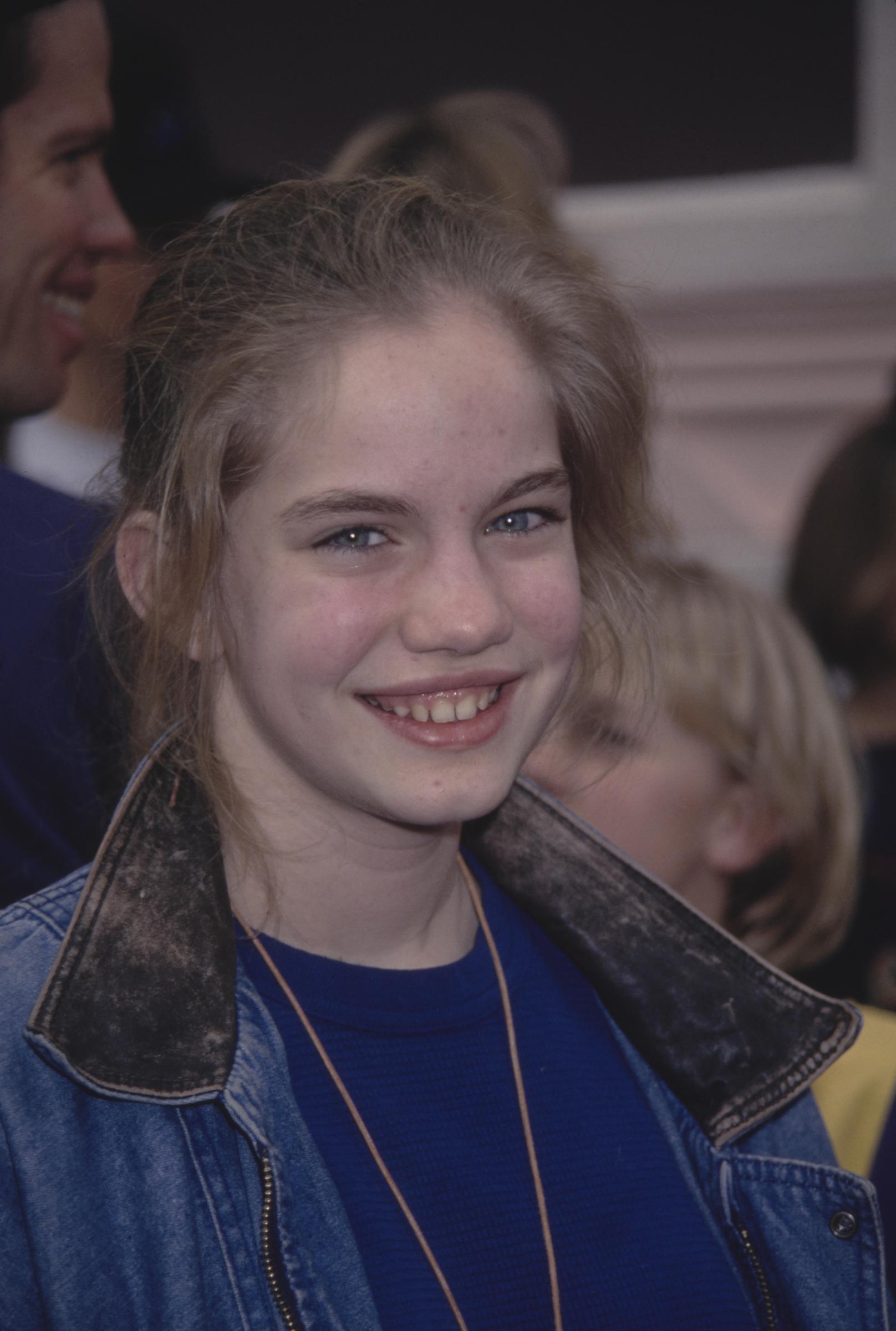 The celebrity at the premiere of "My Girl 2," 1994 | Source: Getty Images