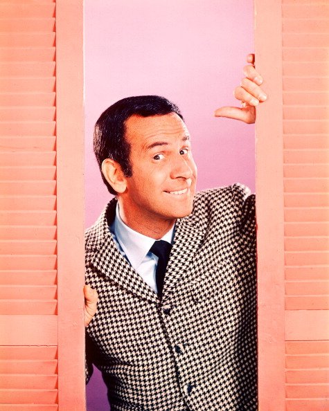 Publicity photo of Don Adams for "Get Smart," circa 1965. | Photo: Getty Images