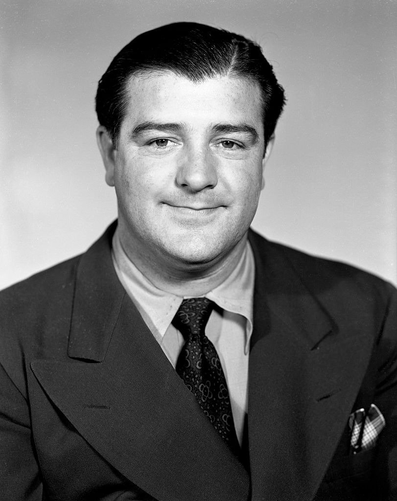 Studio headshot portrait for CBS Radio of American actor and comedian Lou Costello dated September 1939.  | Photo: Getty Images