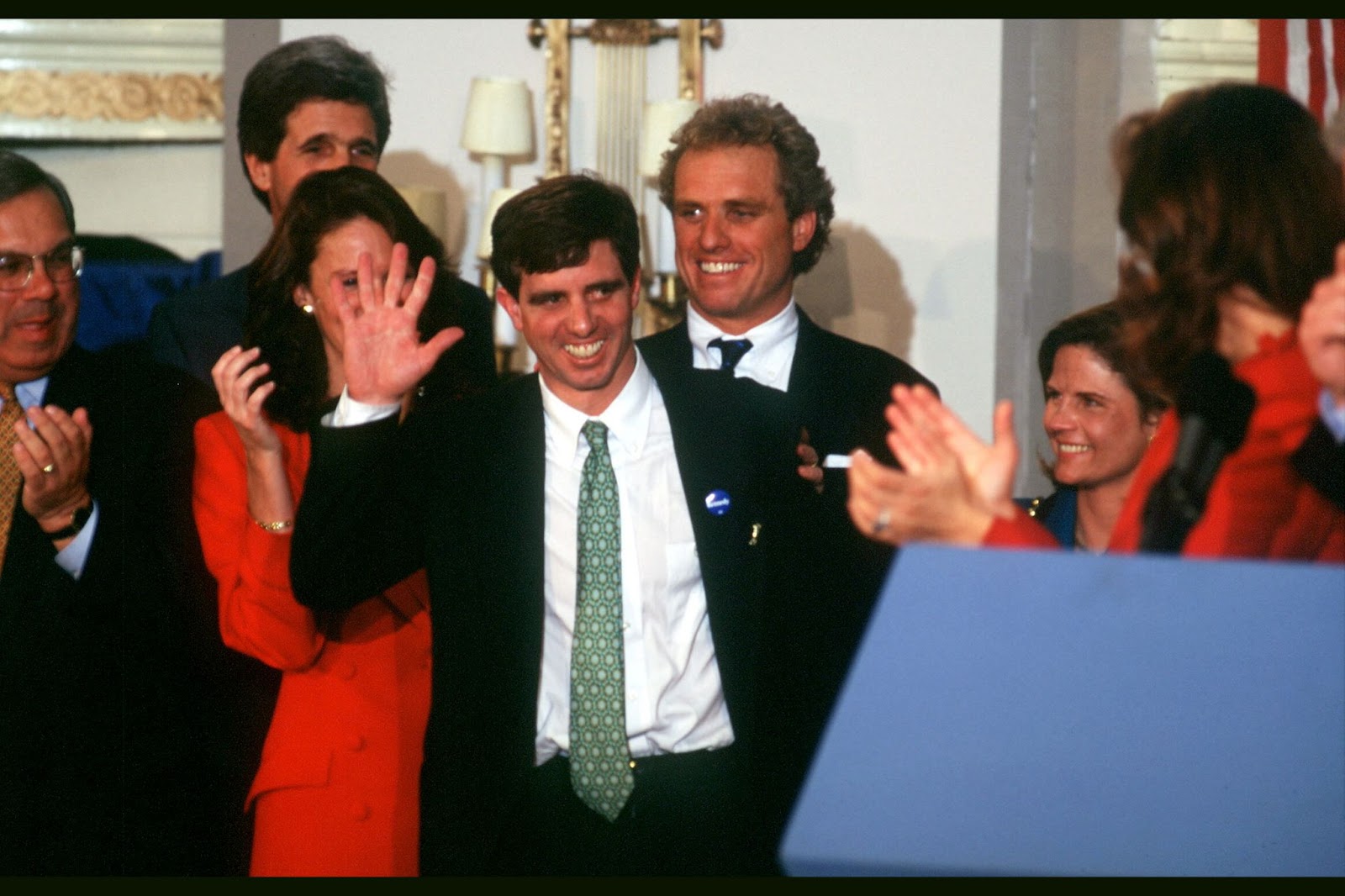 Michael Kennedy waving to a group of people gathered in Boston to celebrate the reelection of Edward Kennedy as a Massachusetts senator on November 9, 1994. | Source: Getty Images