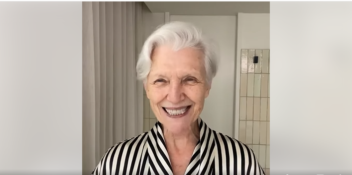 The billionaire's mother, from a post dated November10, 2021 | Source: Facebook/mayemusk