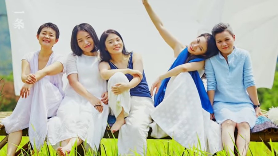 Siete amigas de China pactaron jubilarse a los 60 y vivir juntas. | Foto: Youtube.com/一条 Siete amigas de China pactaron jubilarse a los 60 y vivir juntas. | Foto: Youtube.com/一条
