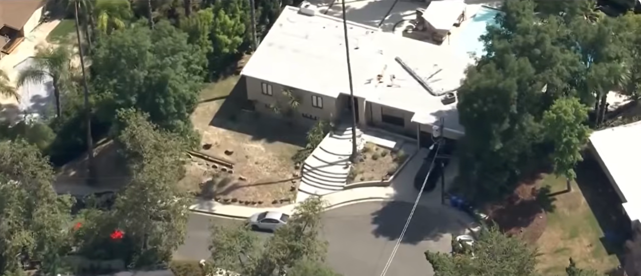 Aerial view of Brandon Clarke's Woodland Hills property. | Source: YouTube/KTLA 5