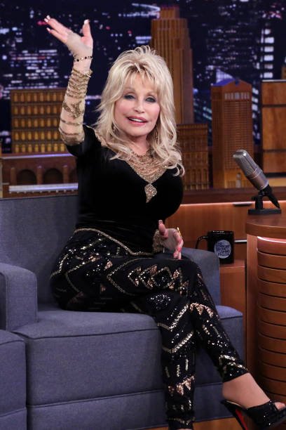 Dolly Parton during an interview on November 20, 2019 | Source: Andrew Lipovsky/NBC/NBCU Photo Bank/Getty Images