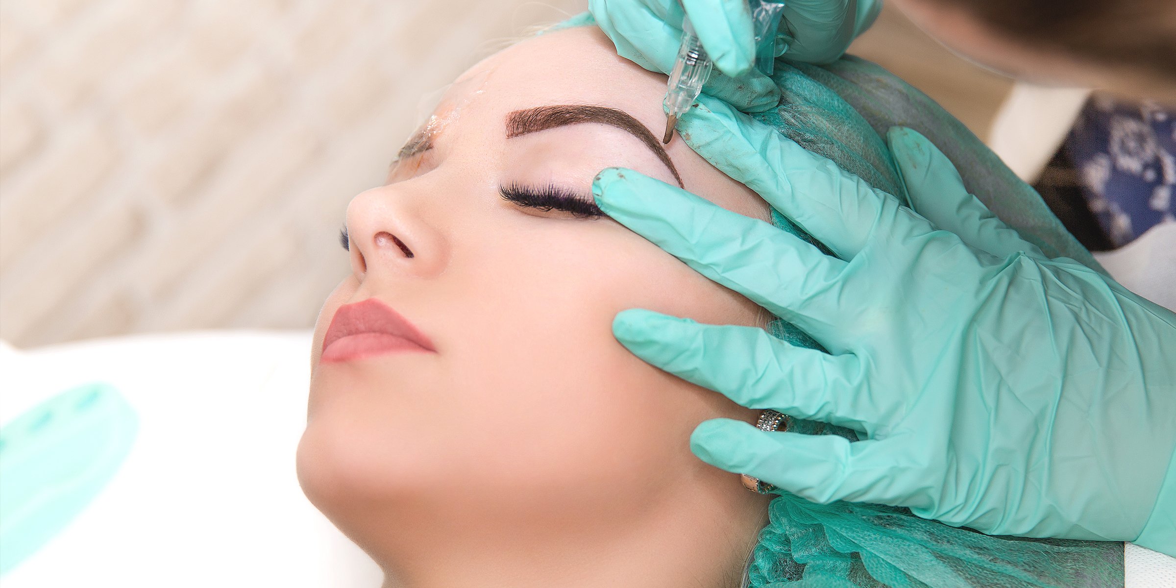 Nanoblading procedure. | Source: Shutterstock.com