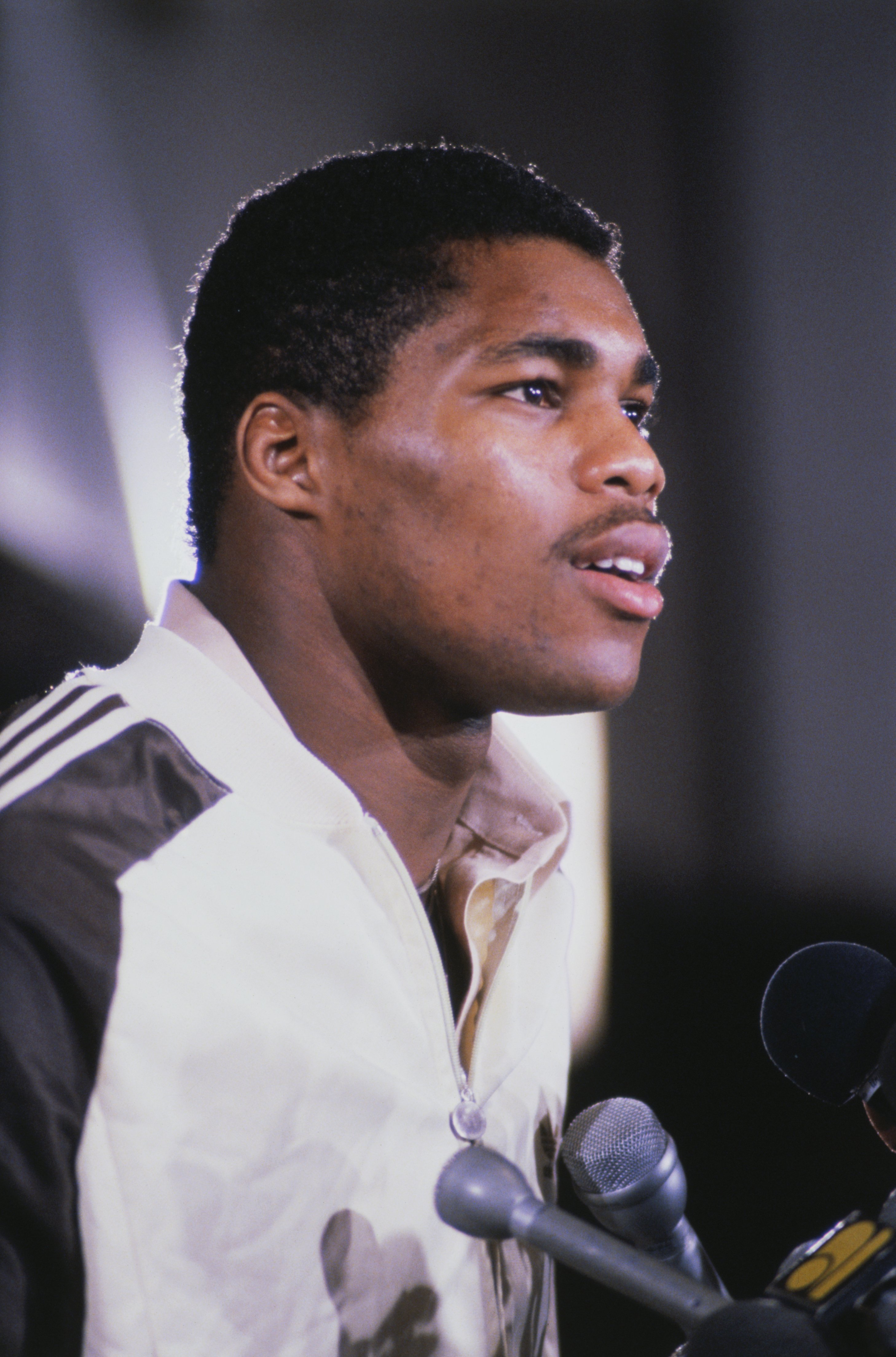 A young Herschel Walker at a press conference at the New Jersey Generals training camp at the University in Orlando. | Source: Getty Images
