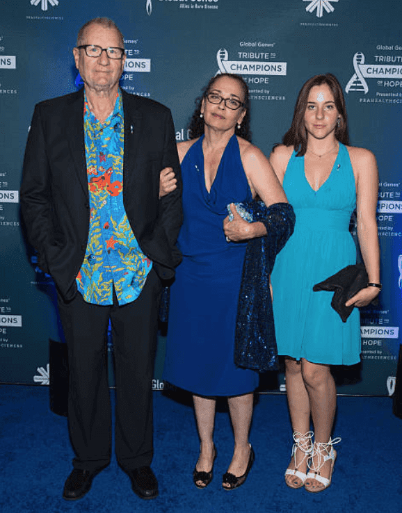 Ed O'Neill, his wife Catherine Rusoff and their daughter Sophia O'Neill arrive at the Global Genes Tribute to Champions of Hope, at Hyatt Regency Huntington Beach, on September 24, 2016, in Huntington Beach, California | Source: Tara Ziemba/Getty Images