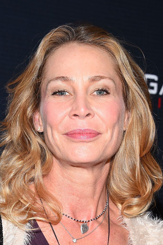 Kathleen Kinmont assiste à la projection de "Unorganized Crime" au Charlie Chaplin Theatre le 18 décembre 2016 à Los Angeles, Californie. | Photo : Getty Images