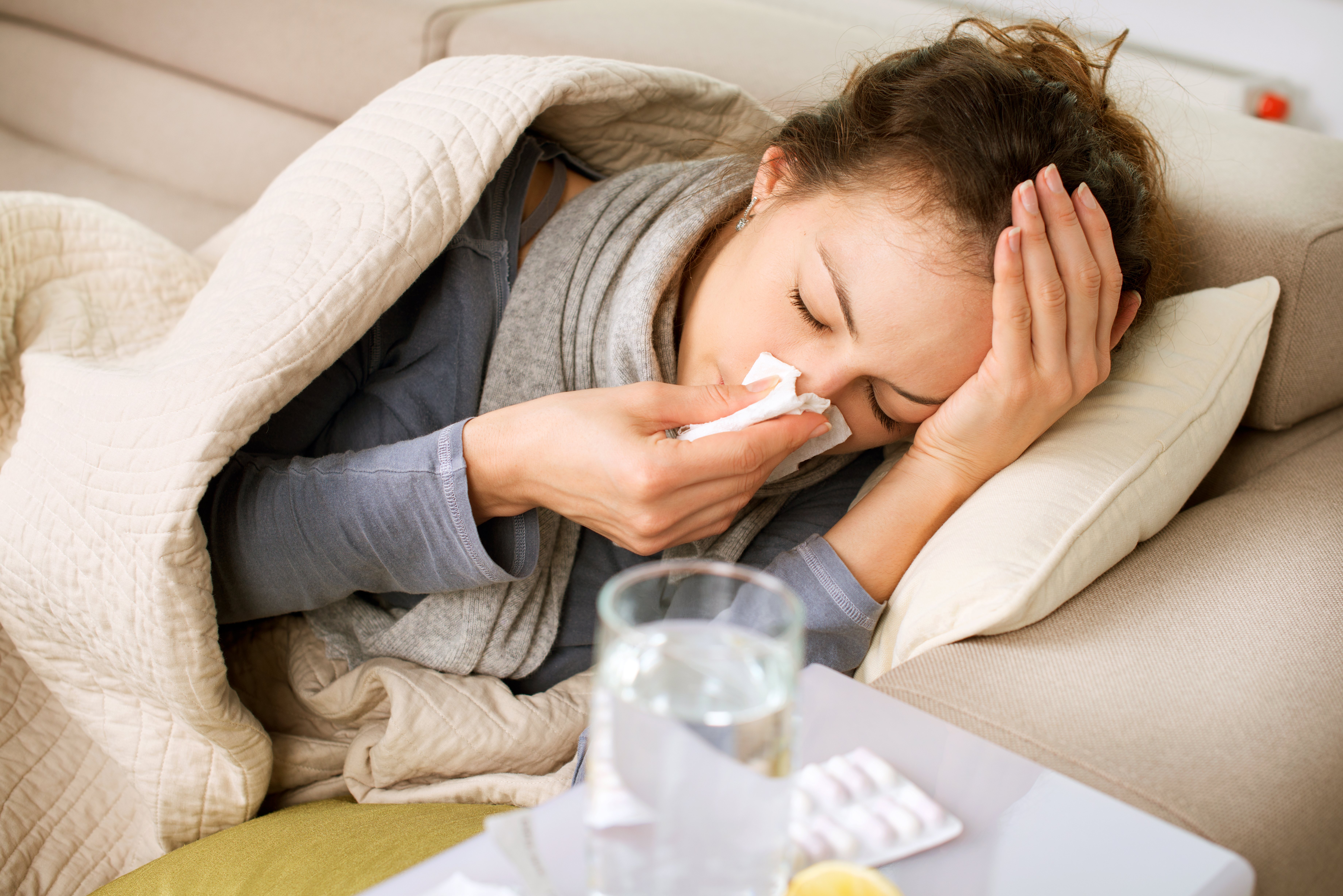 Une jeune fille malade | Photo : Shutterstock