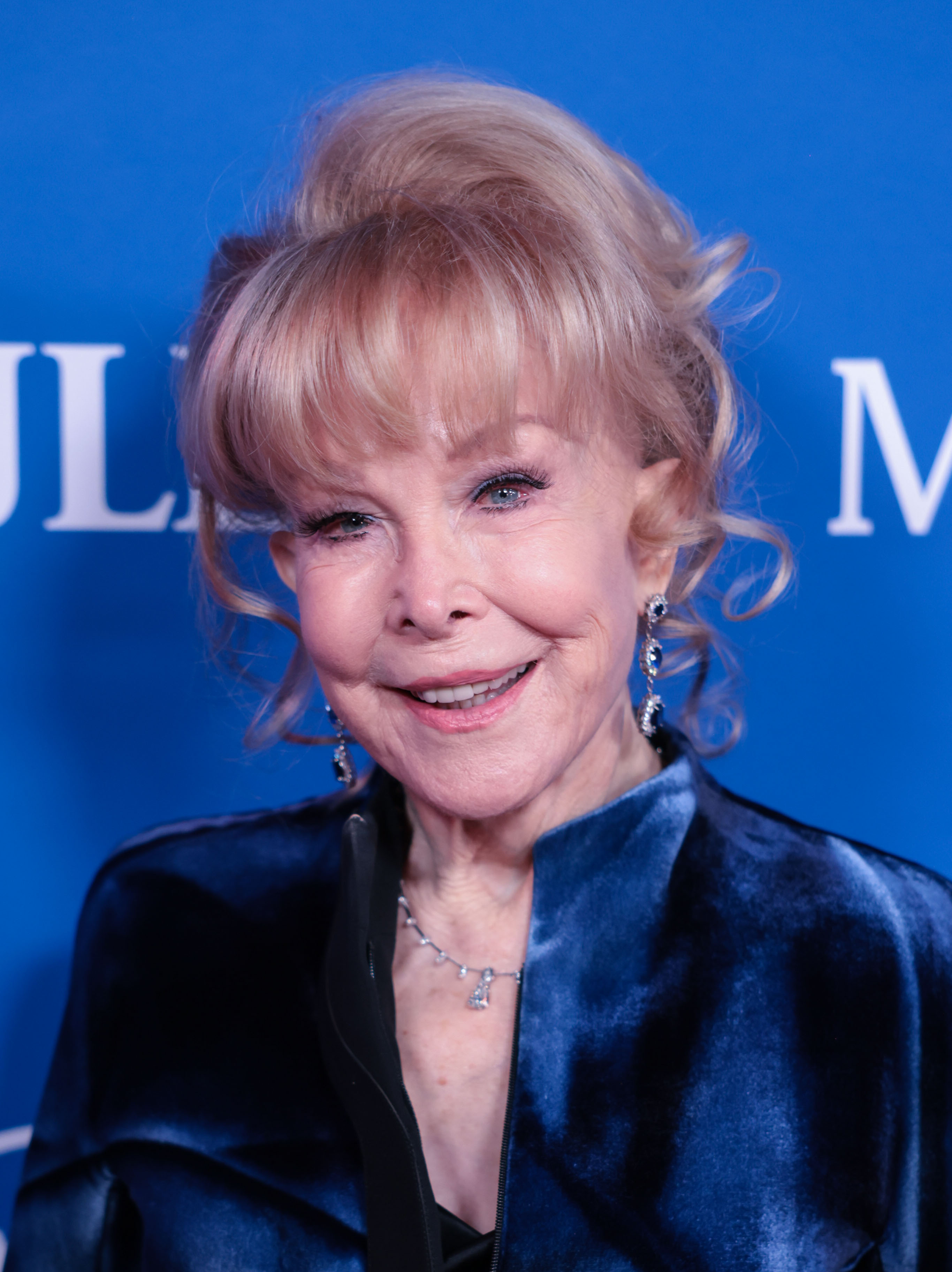 Barbara Eden attends Make-A-Wish Greater LAs Wish Gala 2022 presented by Gibson Dunn at Paramount Studios on November 19, 2022, in Hollywood, California. | Source: Getty Images