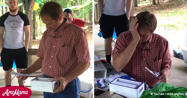 50-year-old man can't stop crying after seeing colors for the first time