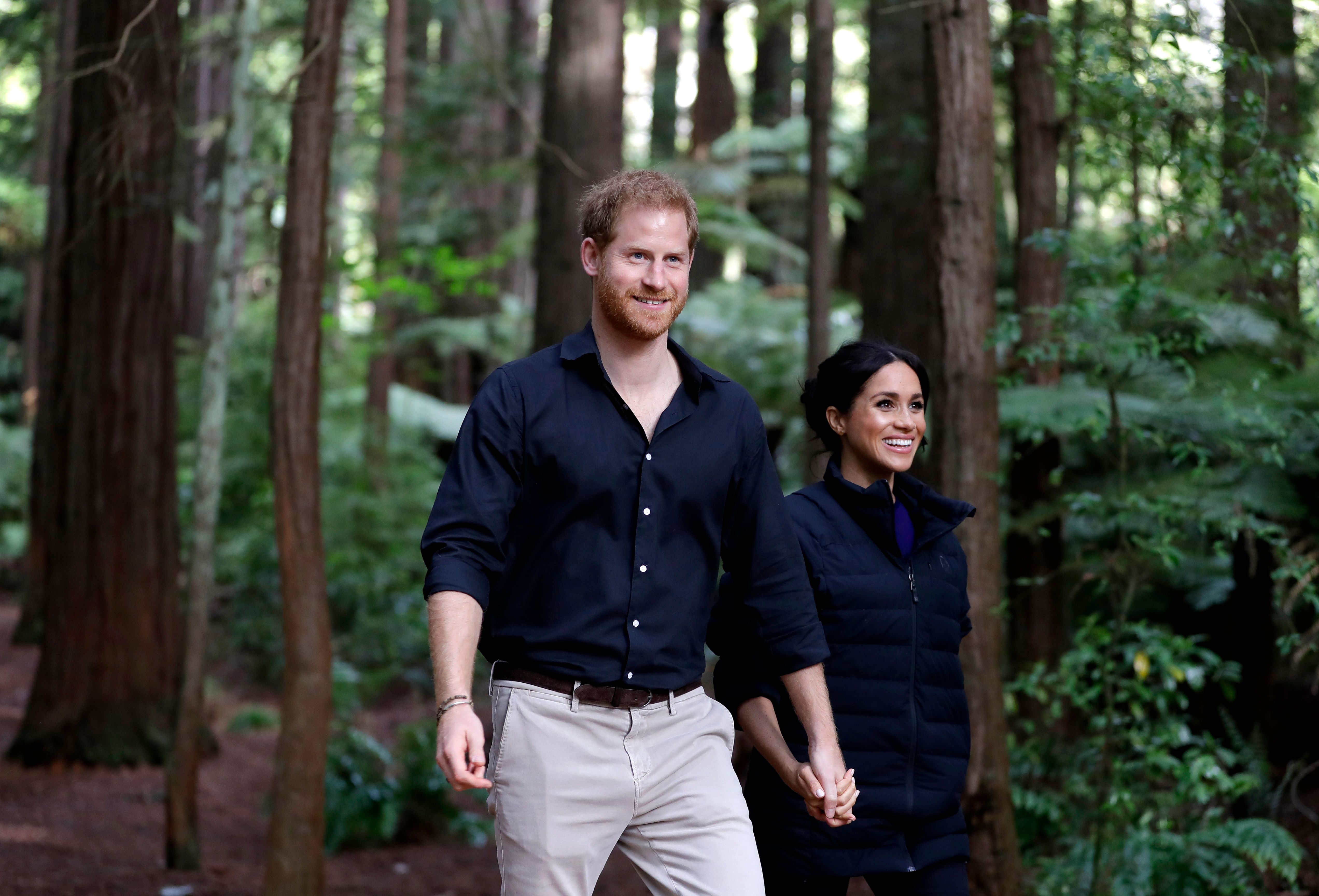 The Duke oand Duchess of Sussex at the Redwoods Tree Walk in October 31, 2018 in Rotorua, New Zealand | Source: Getty Images