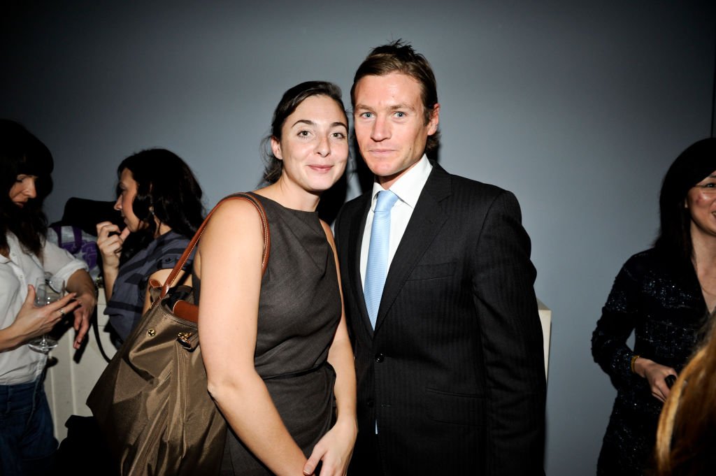 Felicity Thornhill et Harry Blakelock assistent à JOE COLEMAN AUTO-PORTRAIT à Dickinson New York le 28 octobre 2010. | Photo : Getty Images