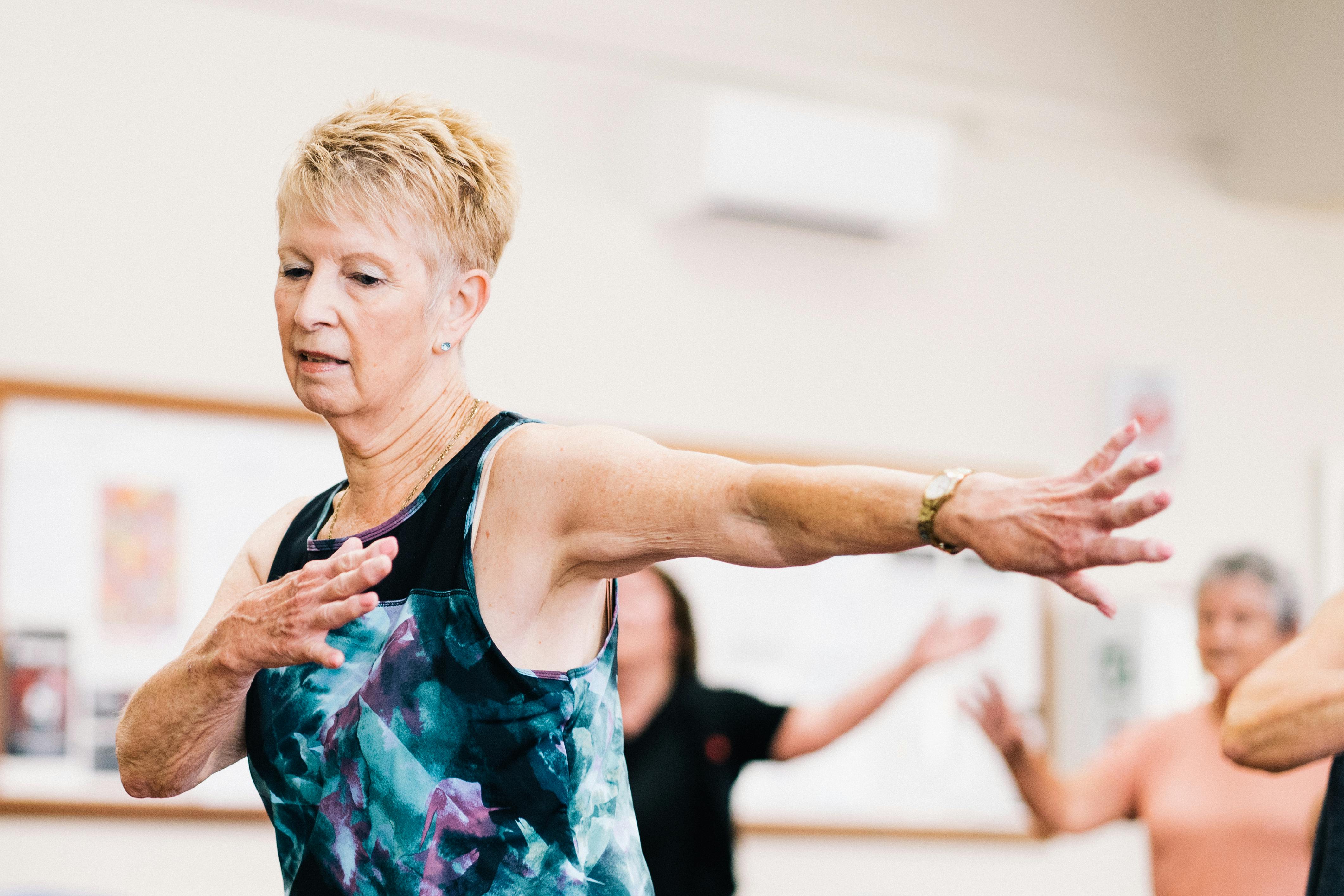 Senior woman in a dance class | Source: Pexels
