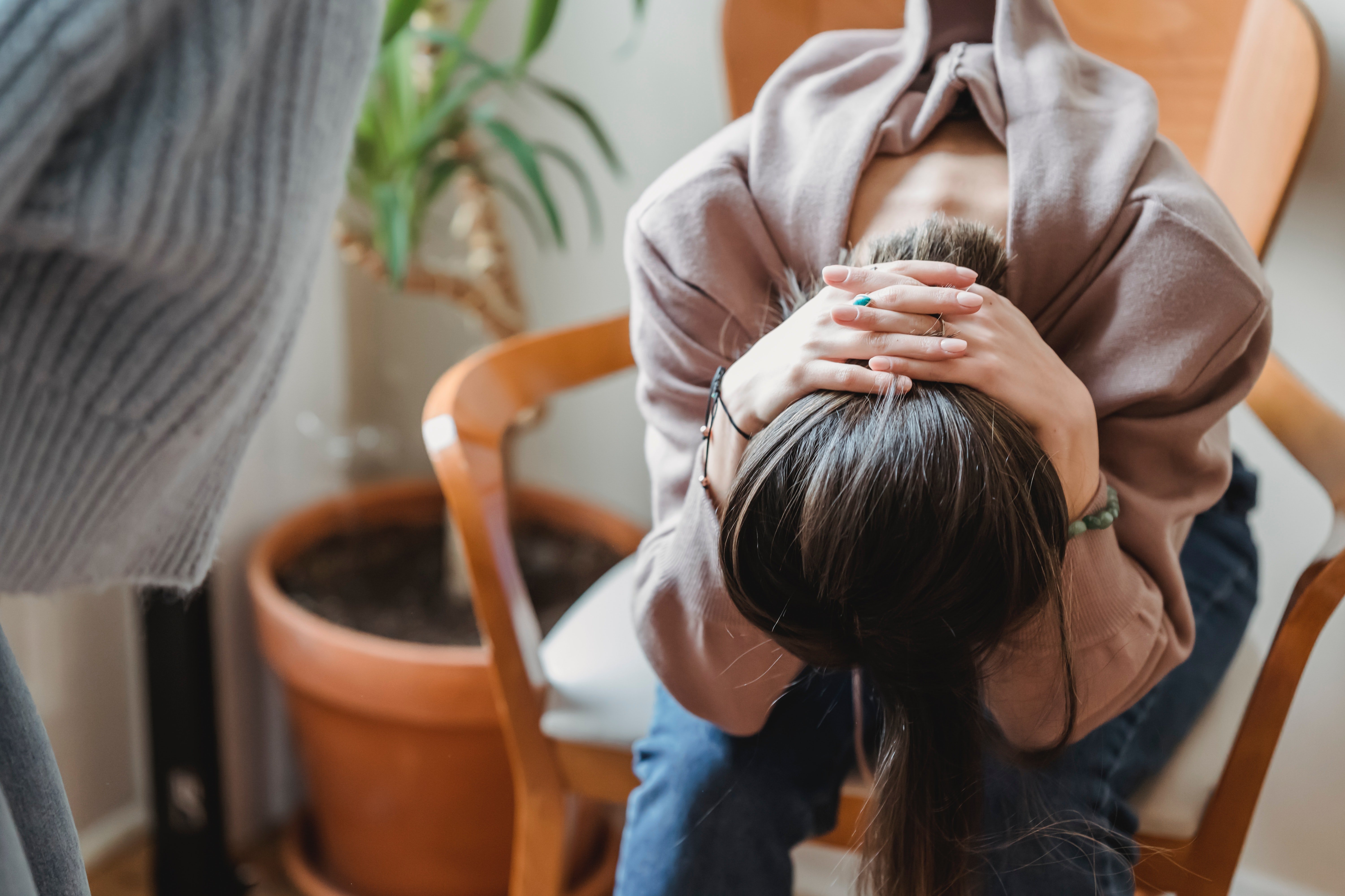 OP kicks his daughter out of his house | Photo: Pexels