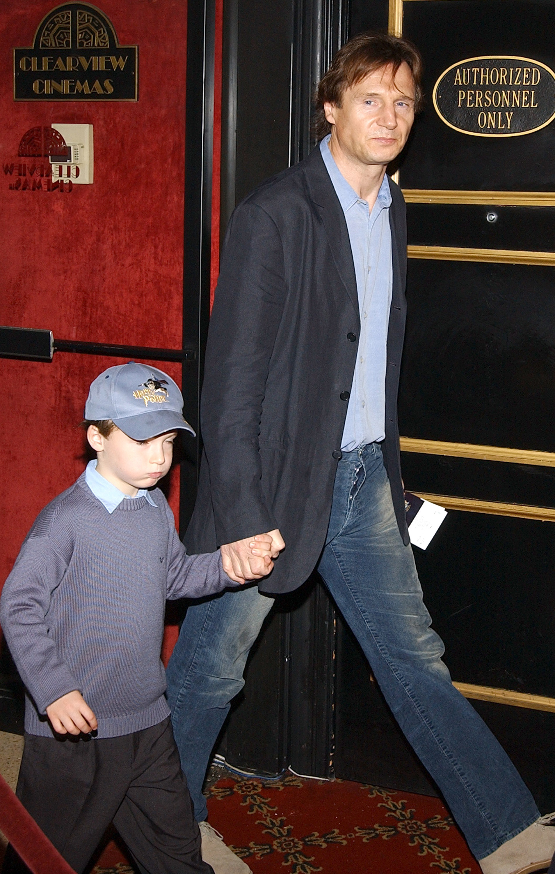 Liam Neeson and his son during the "Harry Potter and the Chamber of Secrets" New York premiere in New York City, New York on November 10, 2002 | Source: Getty Images