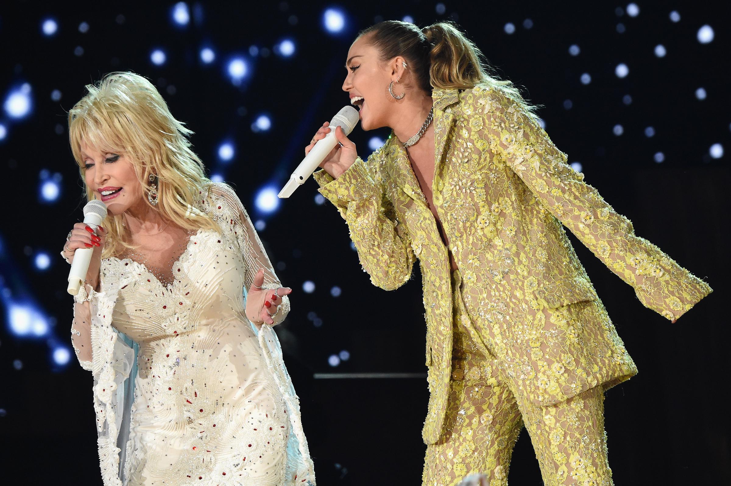 Dolly Parton and Miley Cyrus perform onstage during the 61st Annual GRAMMY Awards in Los Angeles, California, on February 10, 2019. | Source: Getty Images
