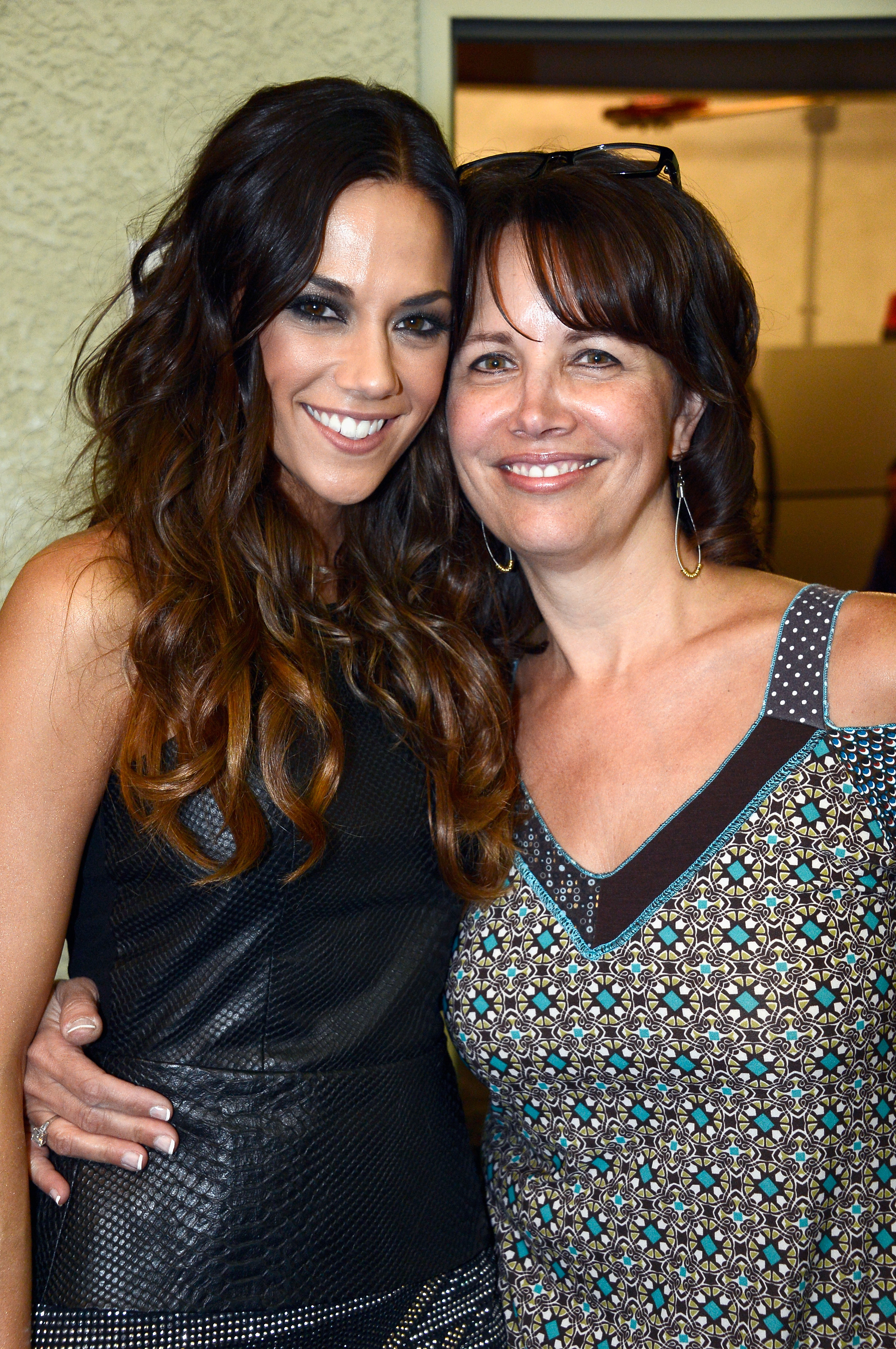 Jana Kramer and Nora Kramer at MGM Grand Garden Arena on April 6, 2013, in Las Vegas, Nevada. | Source: Getty Images