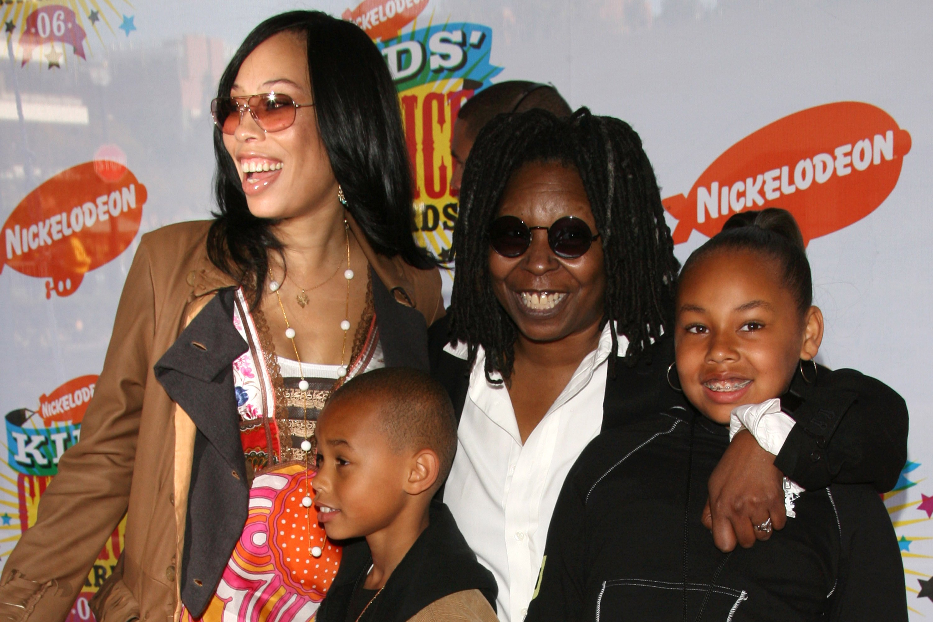 Whoopi Goldberg, Alex Martin, Mason Dean and Amarah Dean at Nickelodeon's 19th Annual Kids' Choice Awards, 2006 at Pauley Pavilion in Westwood, CA, United States |Source: Getty Images
