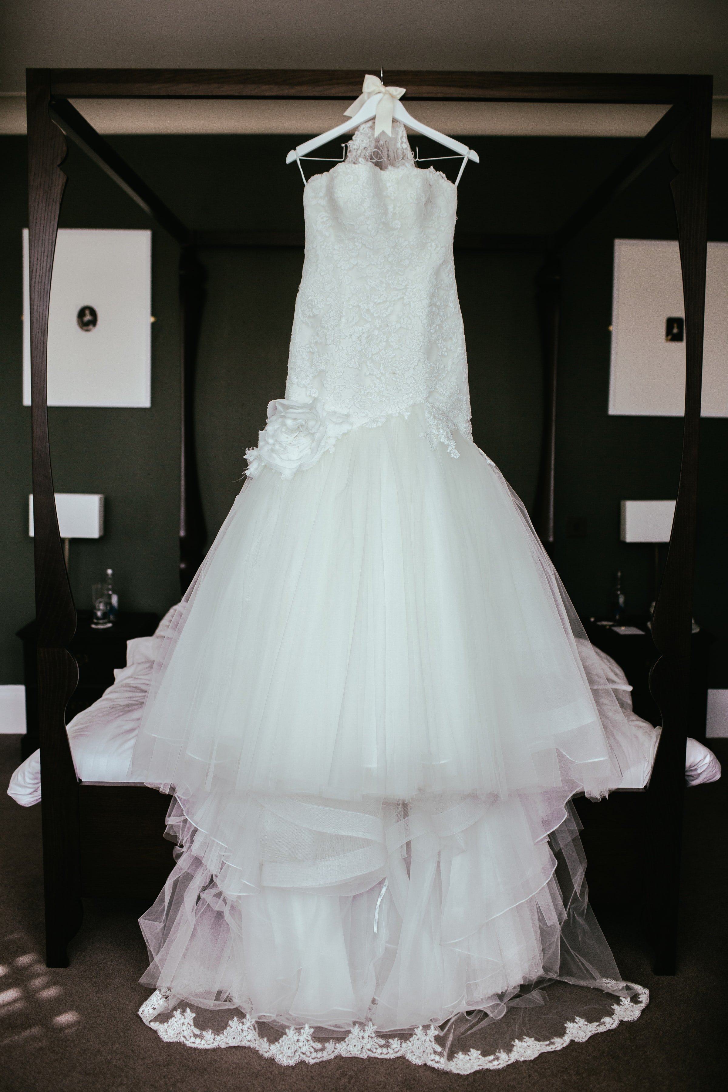 A white wedding dress. | Source: Unsplash