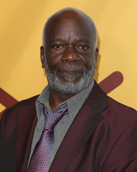 Der Schauspieler Joseph Marcell besucht das 2019 Hollywood Comedy Shorts Film Festival in den TCL Chinese 6 Theatres am 20. April 2019 in Hollywood. | Quelle: Getty Images,