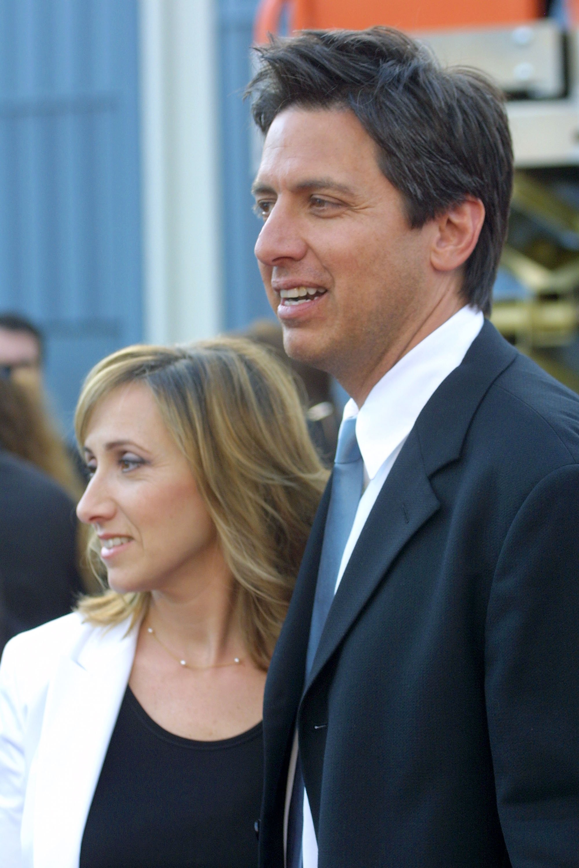 Actor Ray Romano and his wife Anna Scarpulla arrive at the series wrap party of "Everybody Loves Raymond" at Hanger 8 on April 28, 2005 in Santa Monica, California | Source: Getty Images