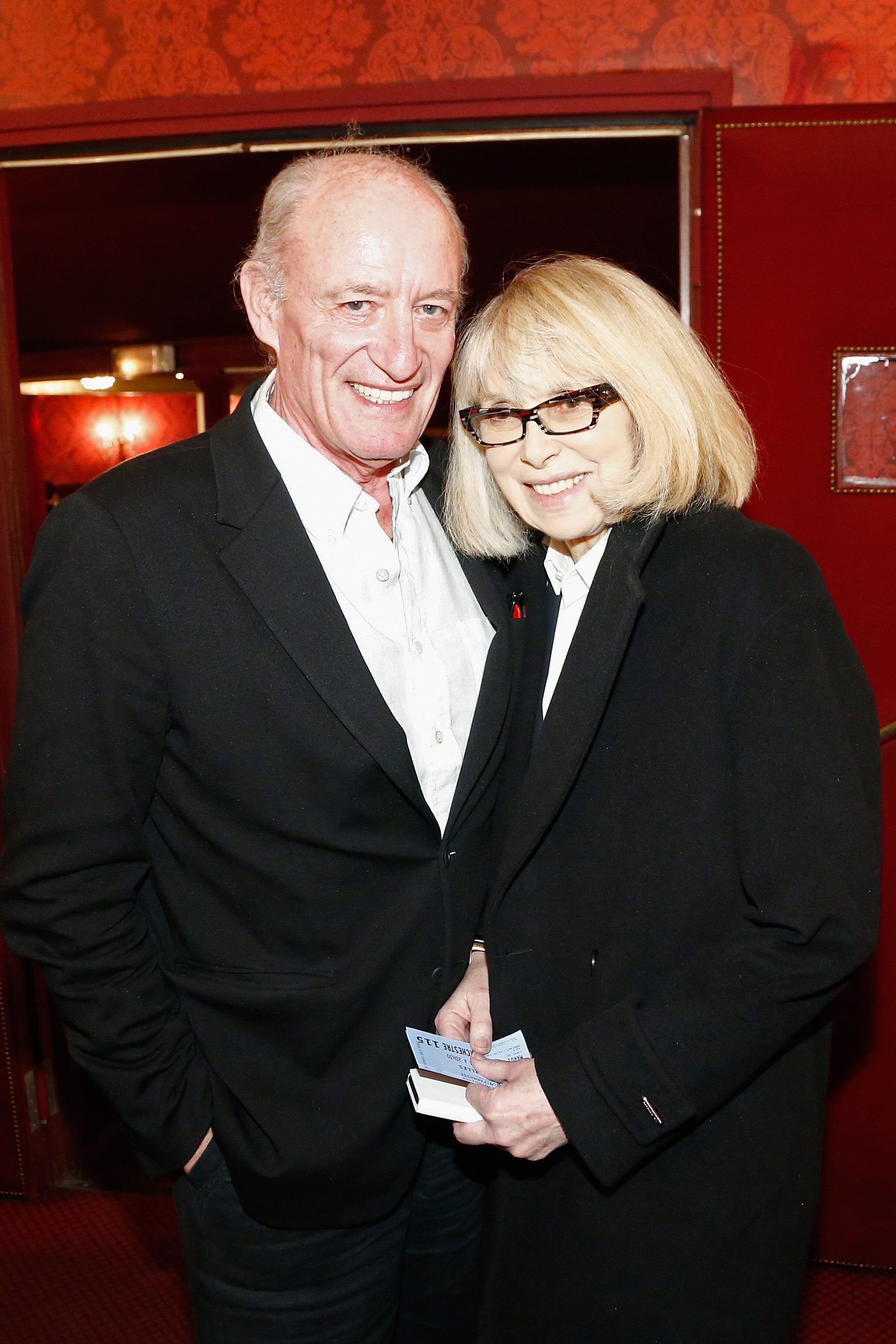 Mireille Darc et Pascal Desprez lors d'un événement officiel. l Source : Getty Images