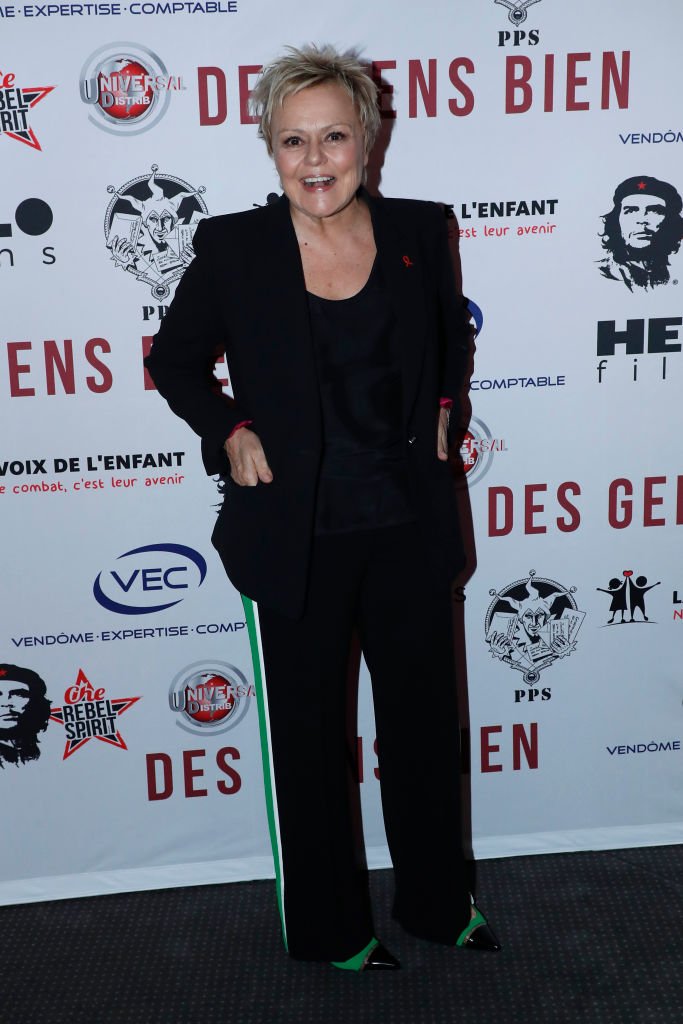 Muriel Robin assiste à la "Des Gens Bien" Paris Premiere au Gaumont Opera Premier le 02 avril 2019 à Paris. | Photo : Getty Images Muriel Robin assiste à la "Des Gens Bien" Paris Premiere au Gaumont Opera Premier le 02 avril 2019 à Paris. | Photo : Getty Images