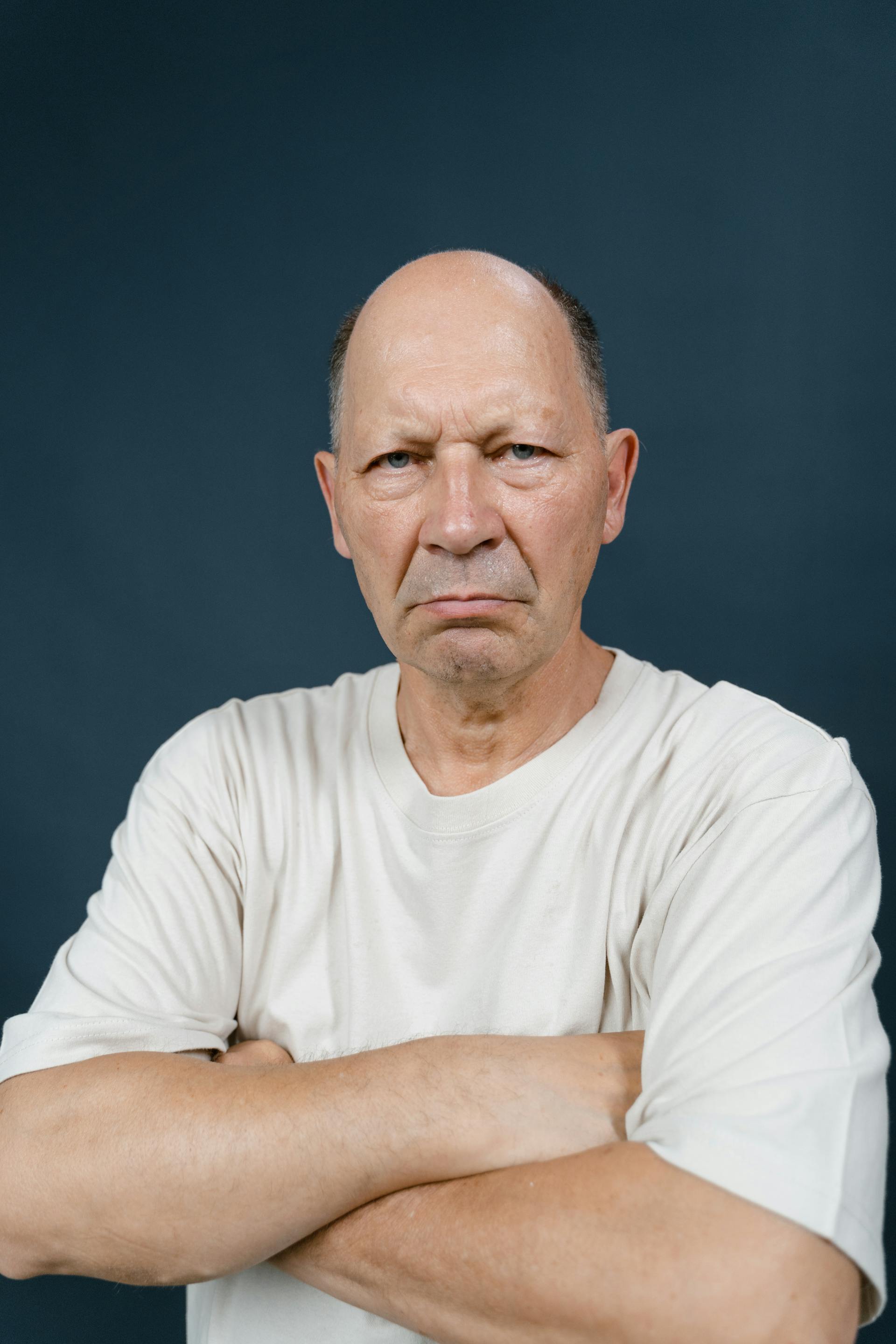 An angry older man | Source: Pexels