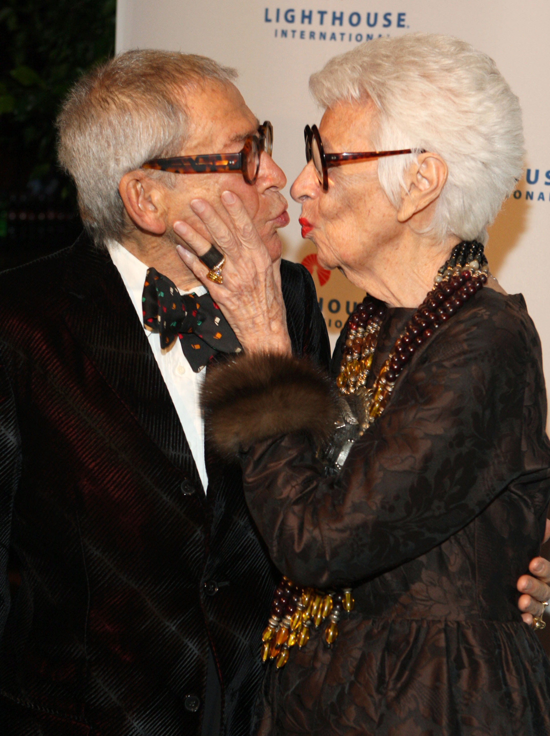 Carl and Iris Apfel at the 2008 Lighthouse International Light Years Gala in New York City | Source: Getty Images