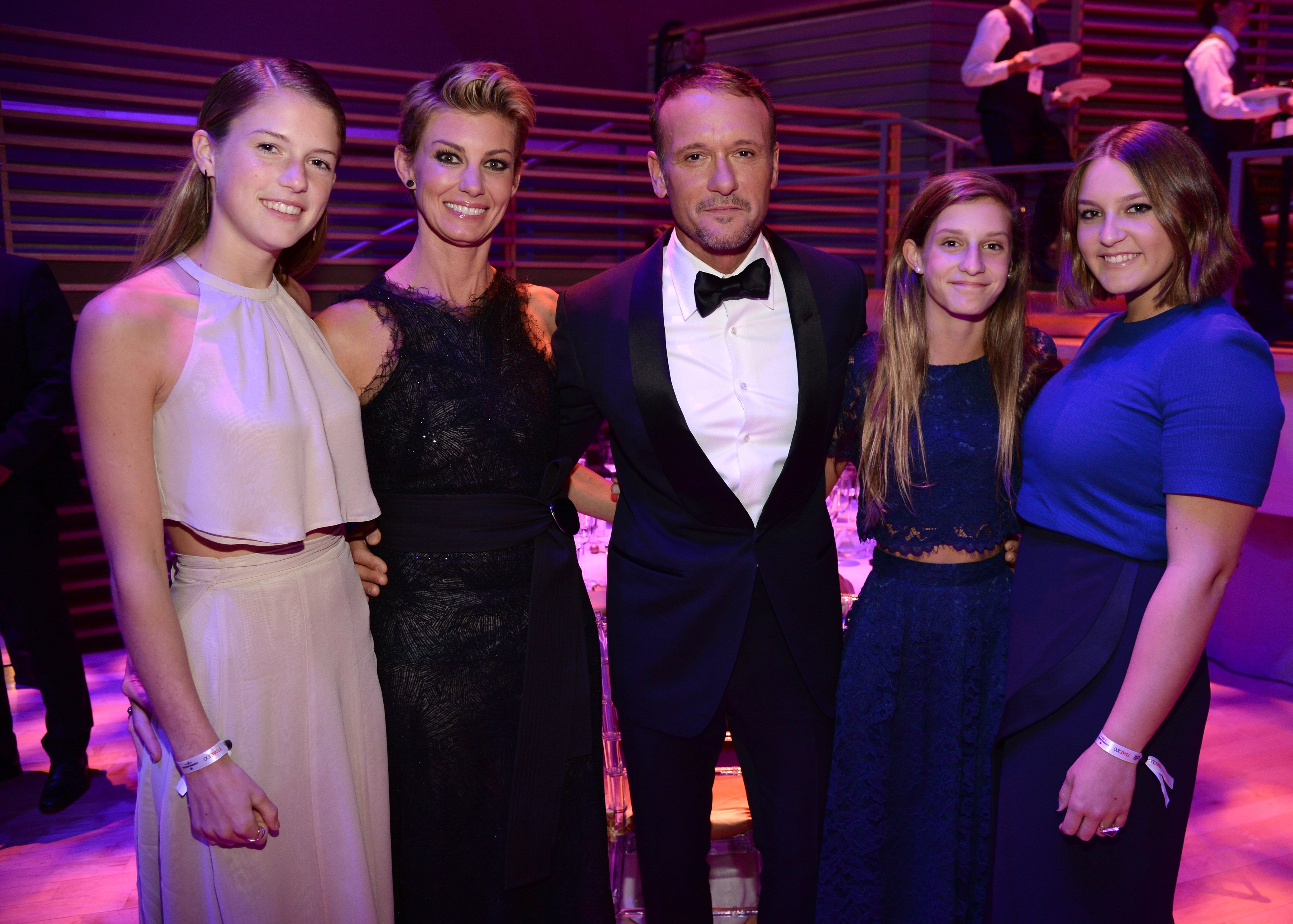 Tim McGraw and Faith Hill with their daughter Gracie, Maggie and Aubrey in New York 2015. | Source: Getty Images 