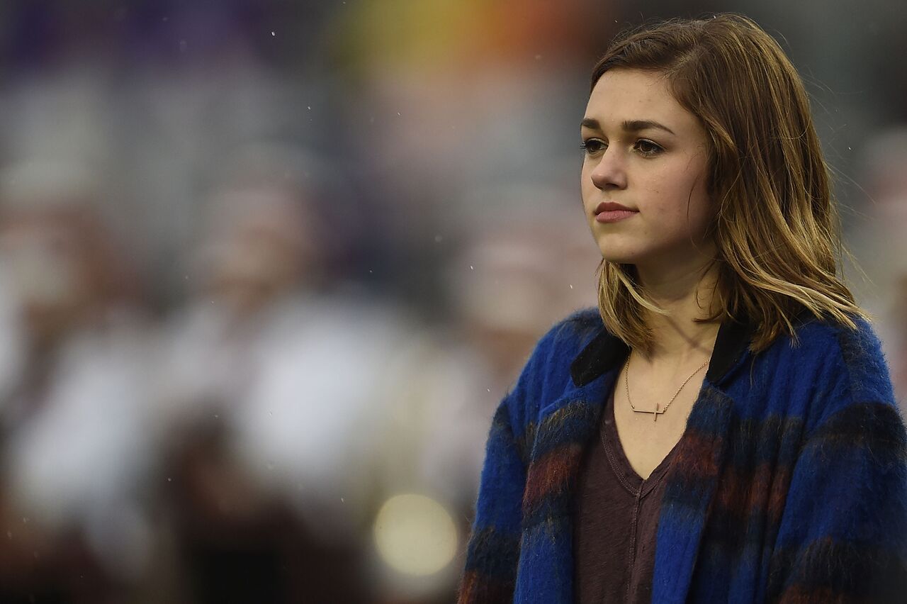 Sadie Robertson participates in pre-game ceremonies for the Independence Bowl. | Source: Getty Images