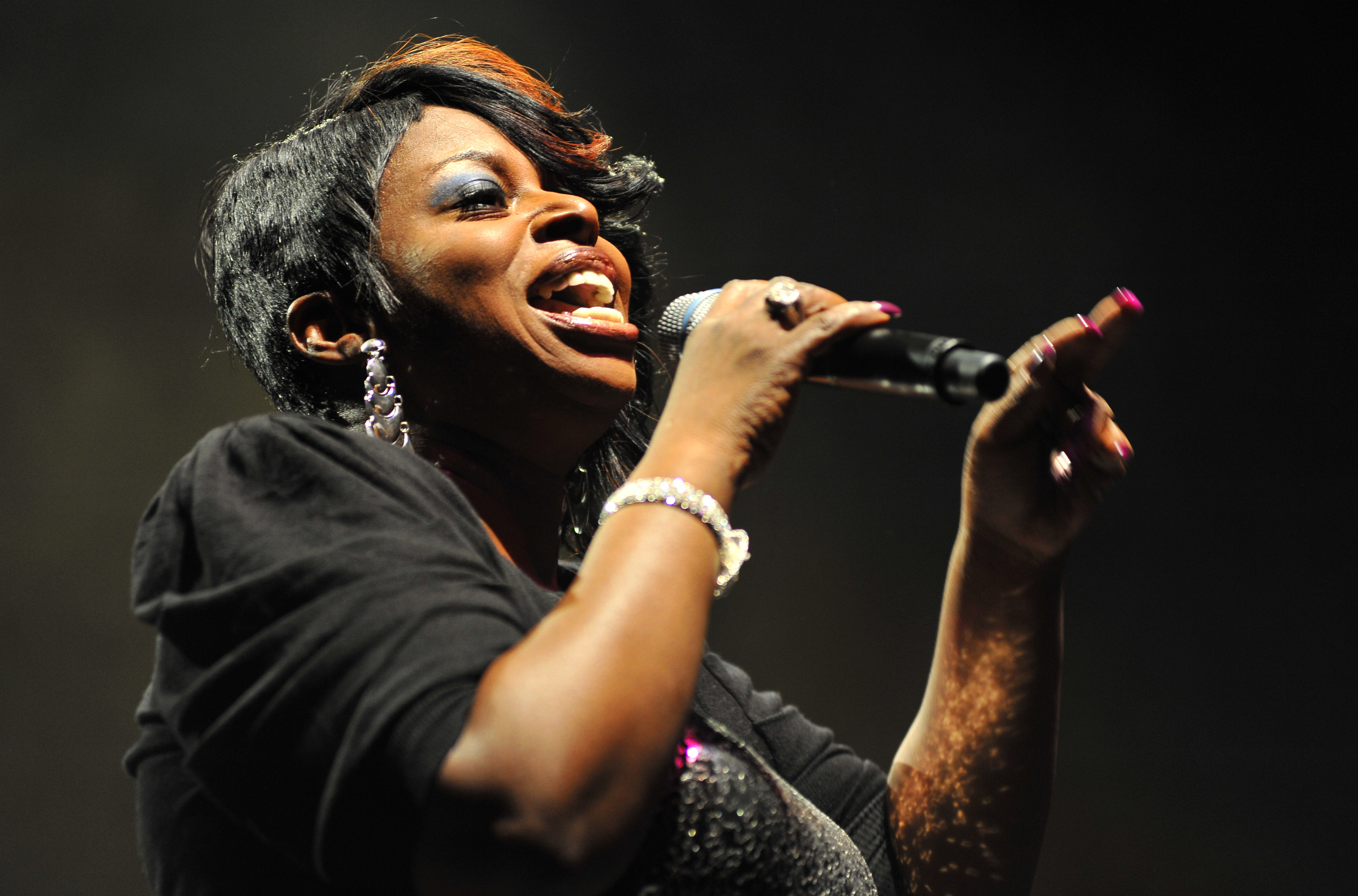 ngie Stone performs on stage at Hammersmith Apollo on March 5, 2010, in London, England. | Source: Getty Images