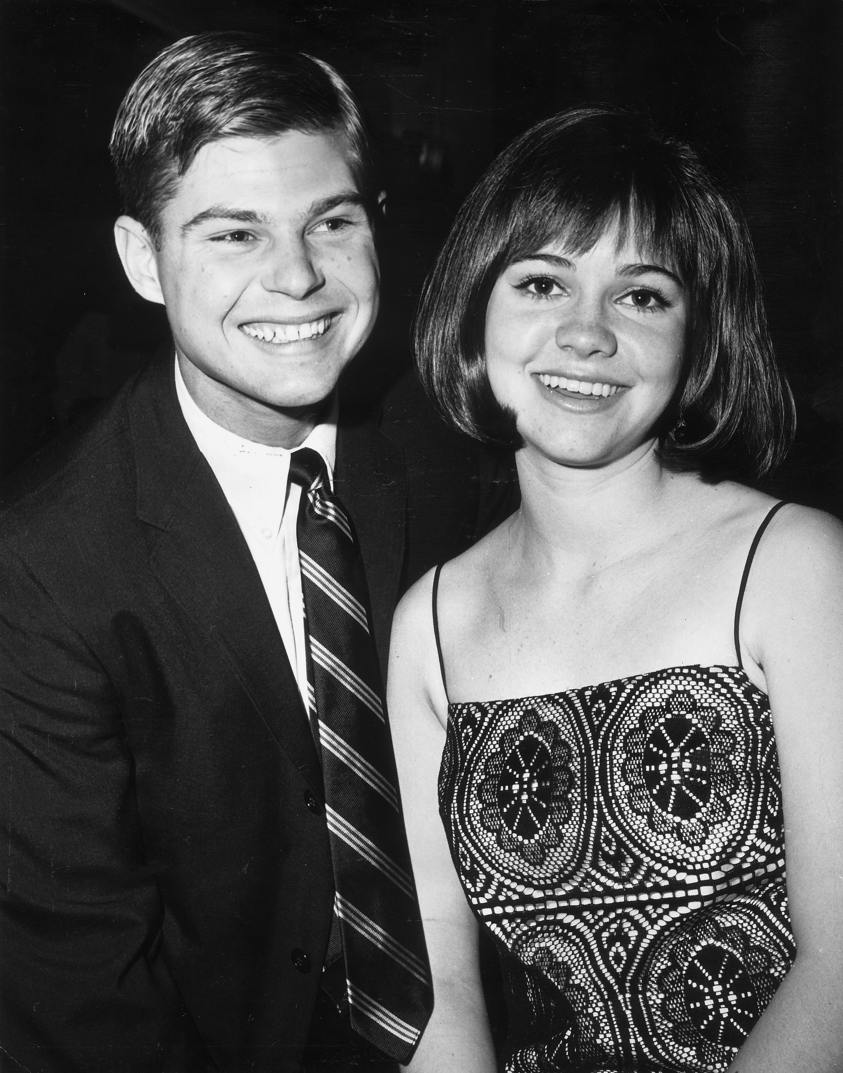 A portrait of Steven Craig and Sally Field, 1965 | Source: Getty Images