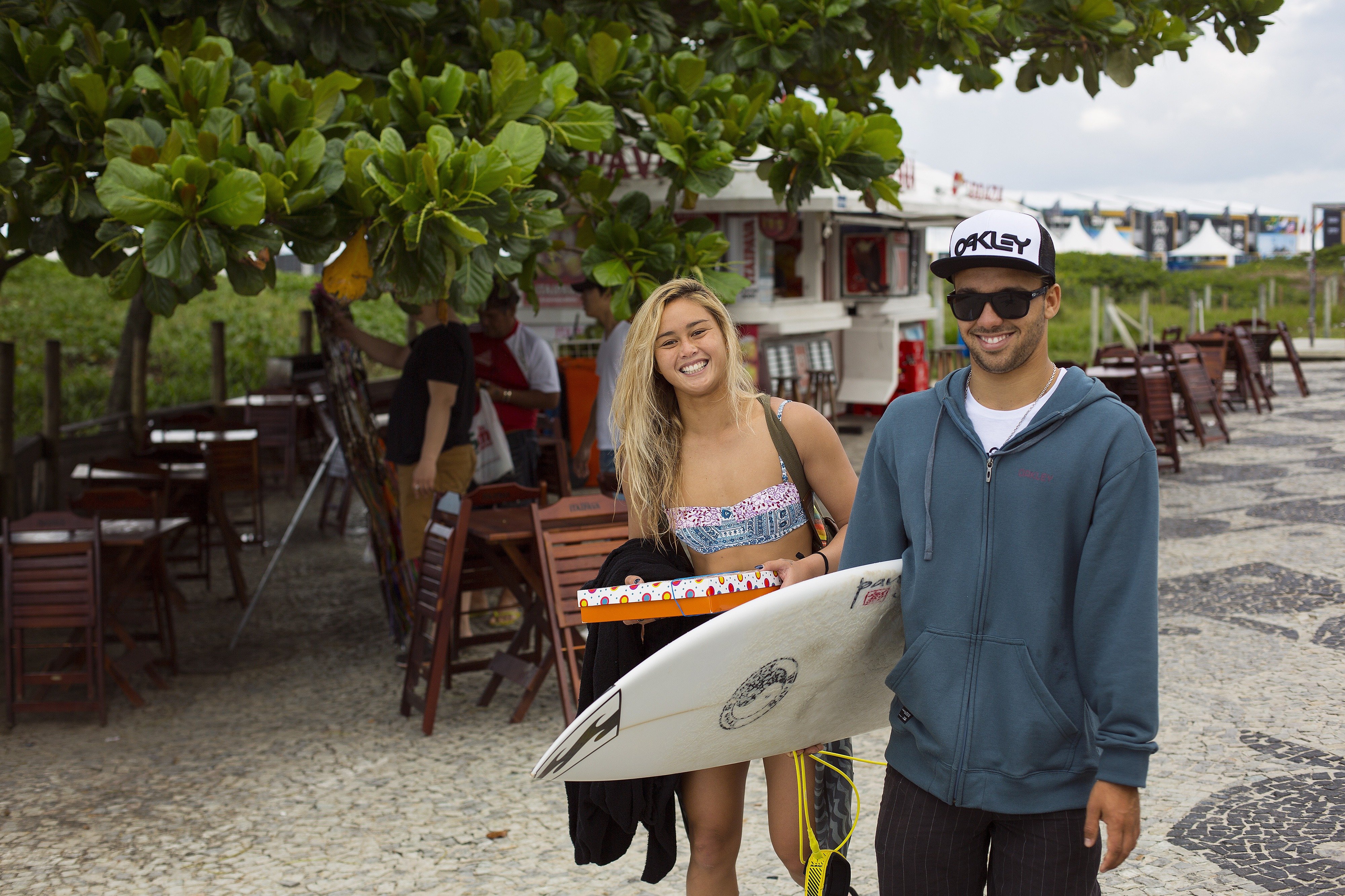 Alessa Quizon and Caio Ibelli at the Billabong Rio Pro on May 10, 2014, in Rio de Janeiro, Brazil | Source: Getty Images