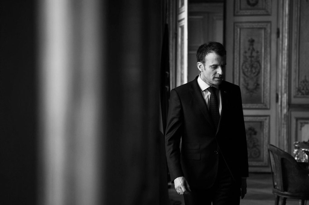 Emmanuel Macron à l'Elysée | Photo: Twitter/Soazig de la Moissonnière Emmanuel Macron à l'Elysée | Photo: Twitter/Soazig de la Moissonnière