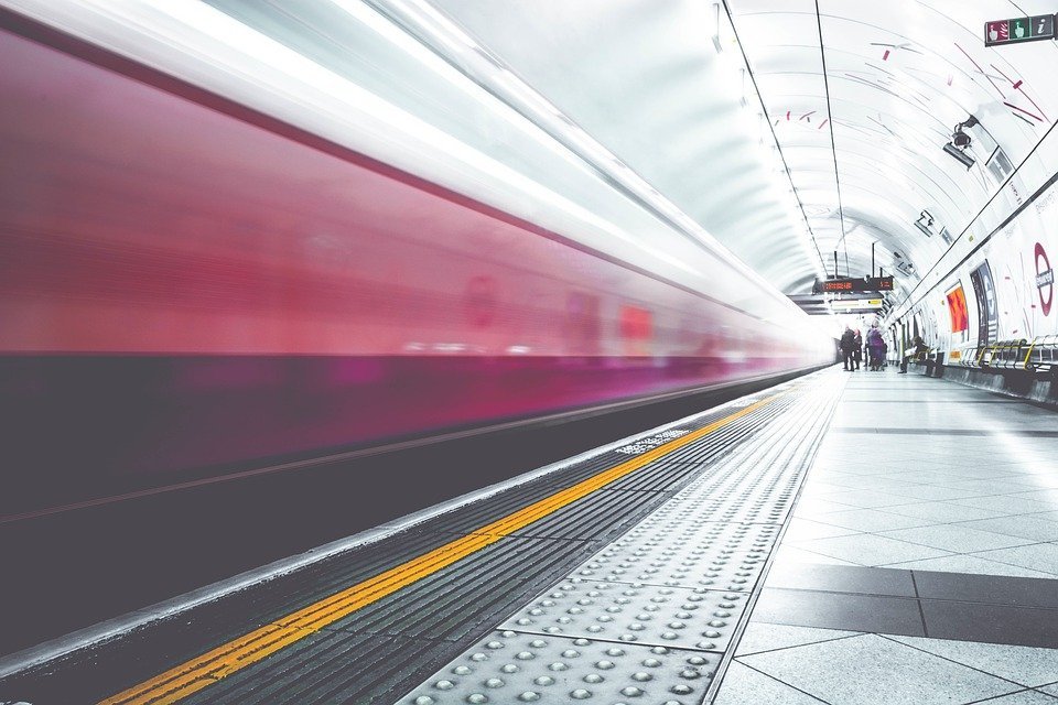 Une station de métro. | Photo : Pixabay Une station de métro. | Photo : Pixabay