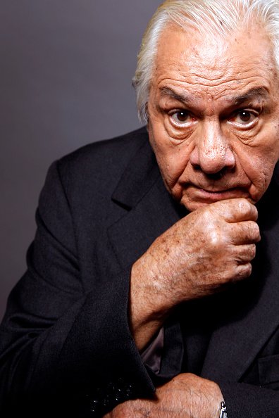 L'acteur Michel Galabru photographié à PARIS. | Photo : Getty Images. L'acteur Michel Galabru photographié à PARIS. | Photo : Getty Images.