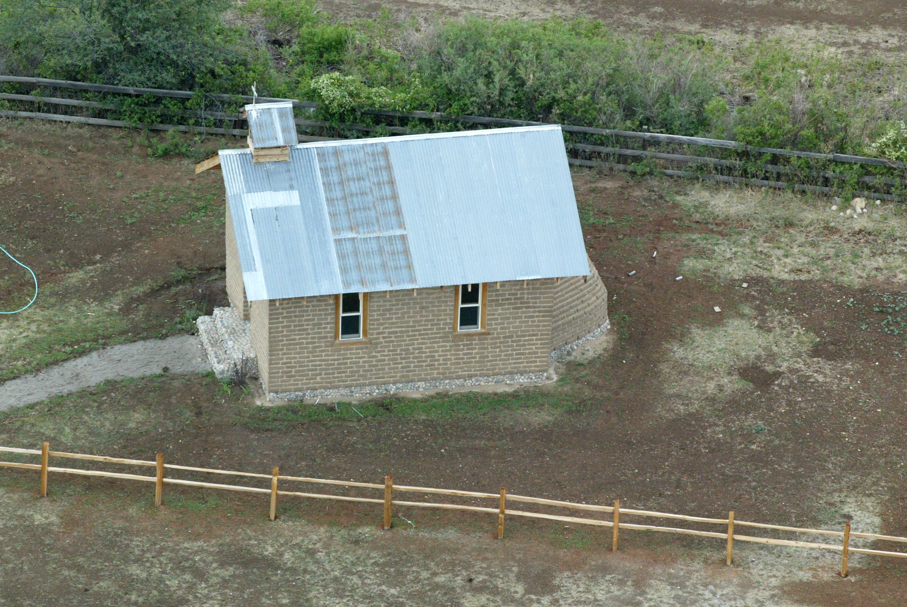 An aerial view of Julia Robert's Taos, New Mexico ranch seen on July 6, 2002. | Source: Getty Images