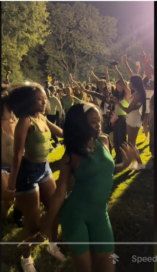 Zahara Marley Jolie (L) showing off her lively dance routine with her sorority sisters, from a TikTok video, dated August 22, 2024 | Source: Tiktok/@ajahh.mariah