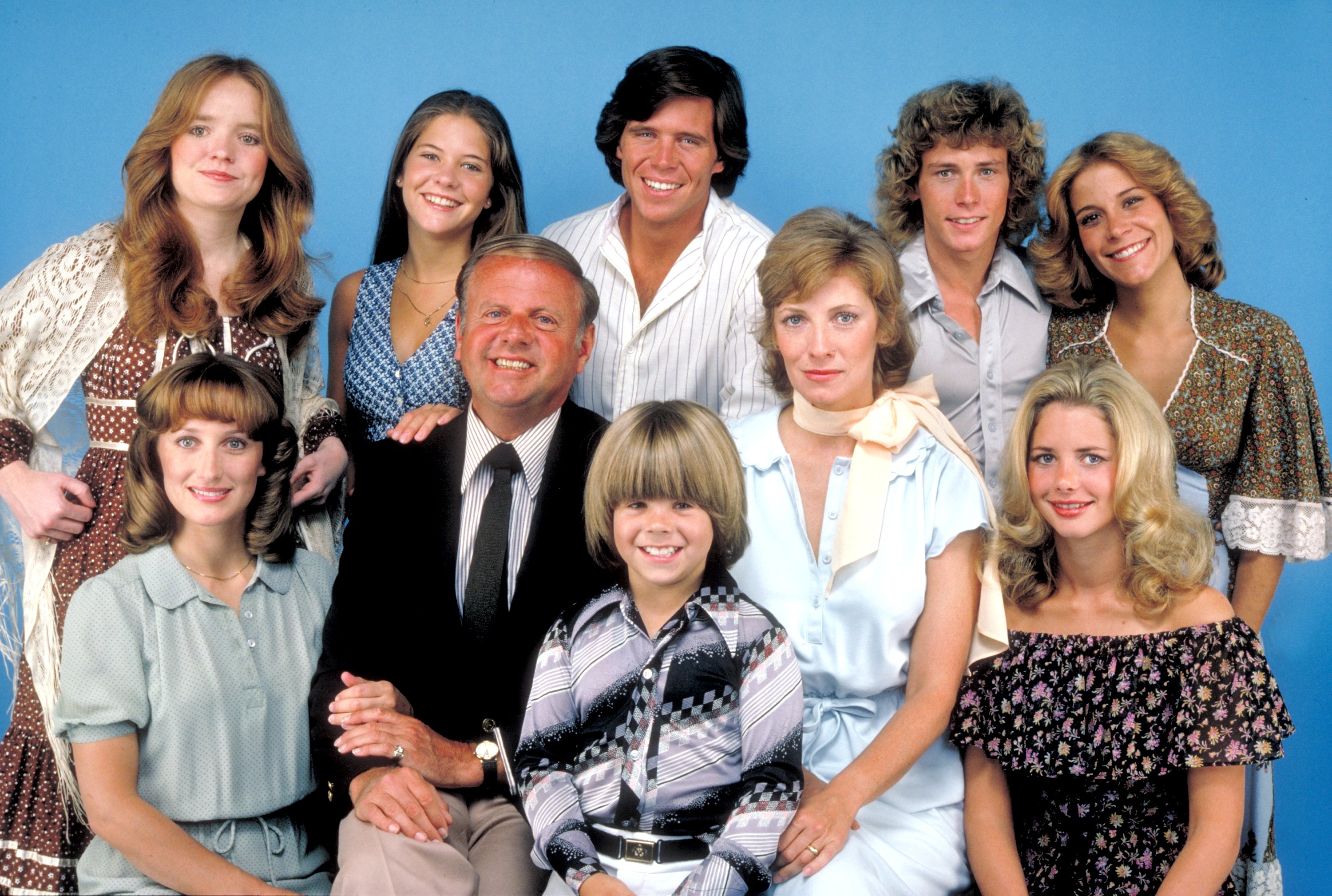 Pictured: Season 3 cast of the Bradford family: L-R: Back row, left: Susan Richardson (Susan), Connie Needham (Elizabeth), Grant Goodeve (David), Willie Aames (Tommy), Lani O'Grady (Mary); Bottom row: Laurie Walters (Joannie), Dick Van Patten (Tom), Adam Rich (Nicholas), Betty Buckley (Abby), Dianne Kay (Nancy) in "Enough Is Enough" on September 1, 1978 ┃Source: Getty Images