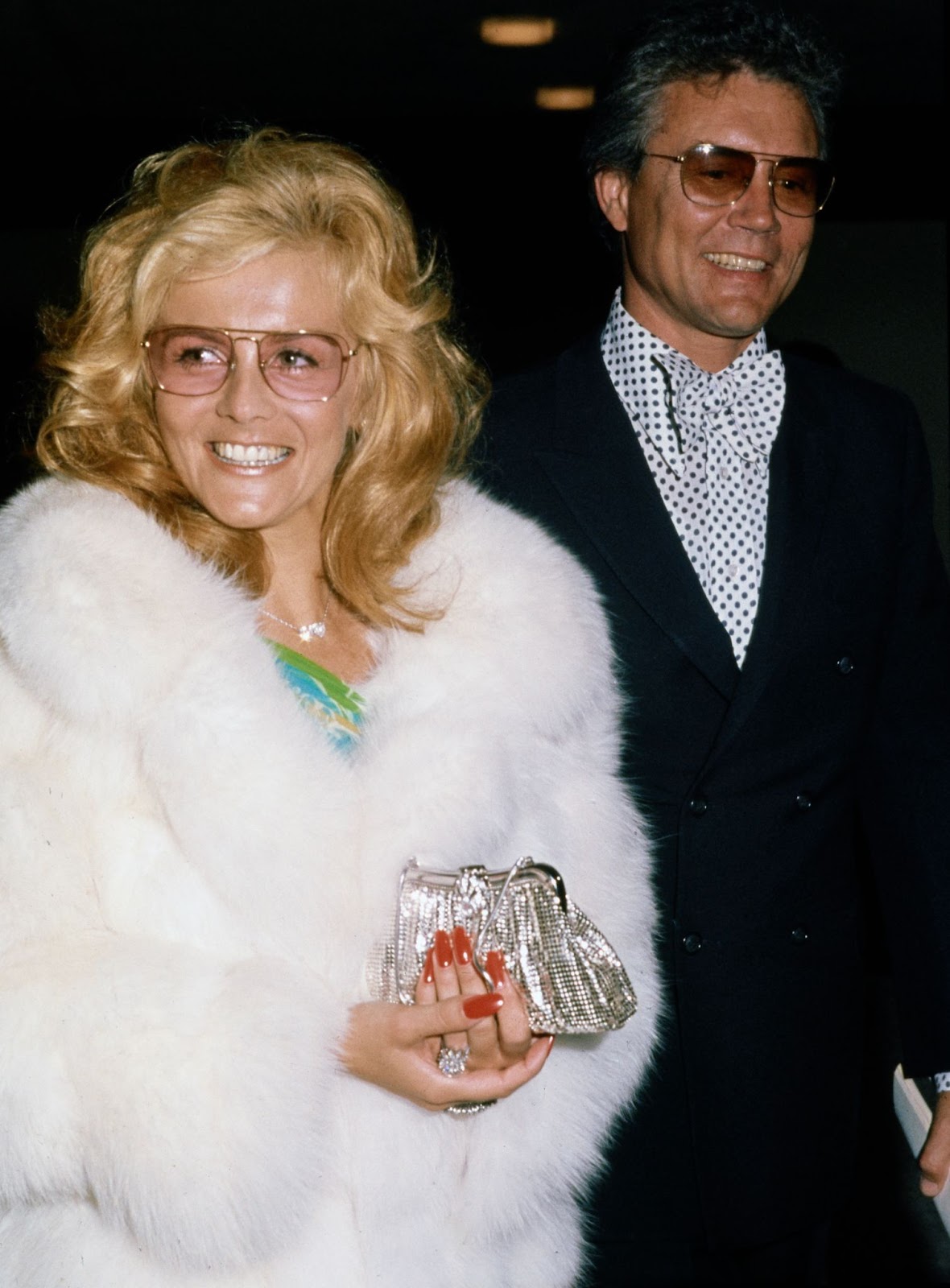 The TV star and Roger Smith at the 25th Primetime Emmy Awards on May 20, 1973, in Los Angeles, California. | Source: Getty Images