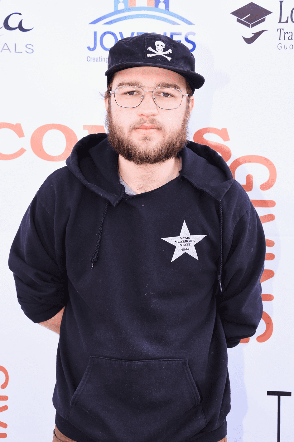 Angus T. Jones beim 1. Annual Combsgiving Festival am Food Haus am 22.11.16 in Los Angeles. | Quelle: Getty Images