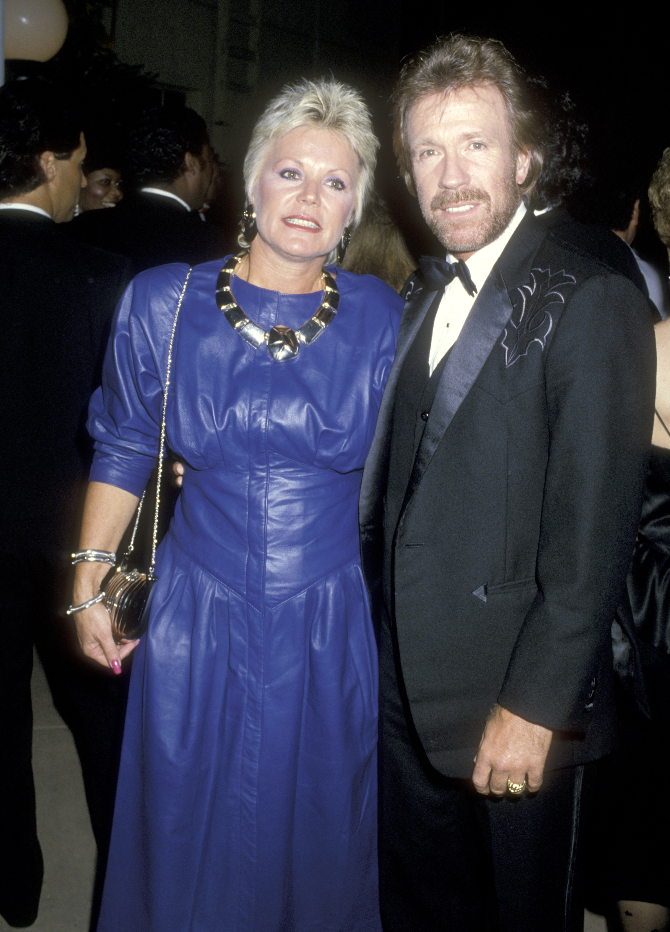 Chuck Norris and Dianne Holechek at the Second Annual Stuntman Awards in Hollywood on March 22, 1986. | Source: Getty Images