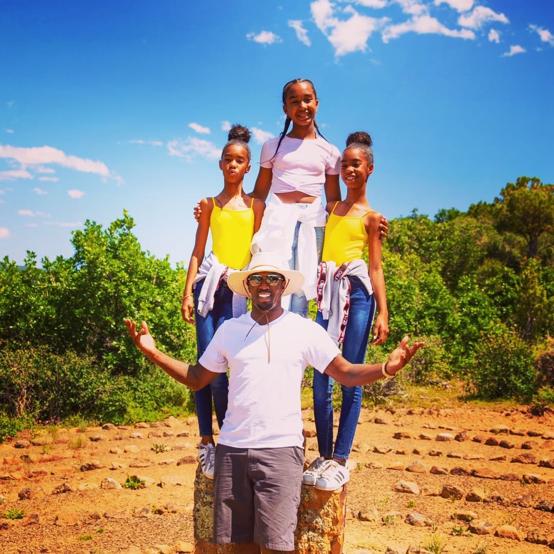 D'Lila, Chance, Jessie Combs, and Diddy posing outdoors, dated July 2019 | Source: Instagram/the_combs_twins