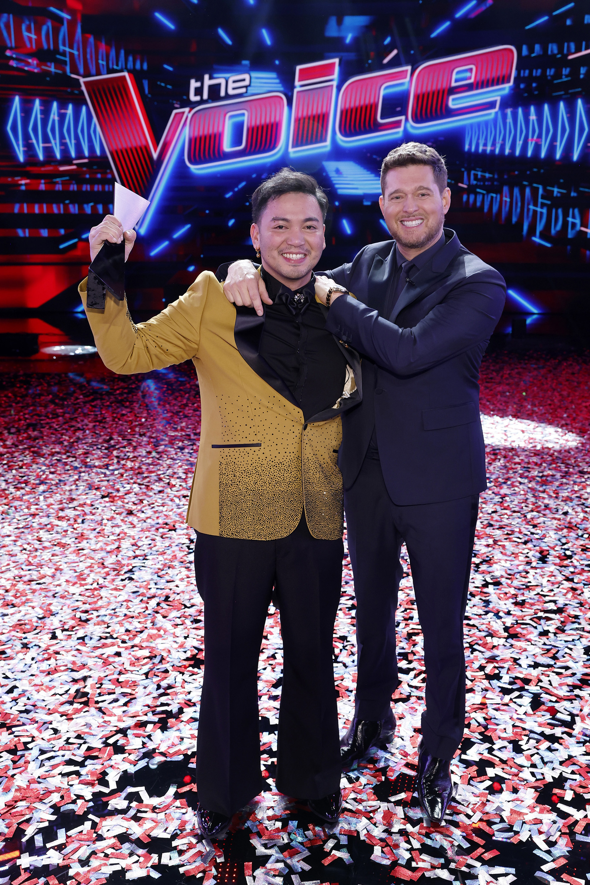 Sofronio Vasquez and Michael Bublé on "The Voice" Season 26 finale | Source: Getty Images