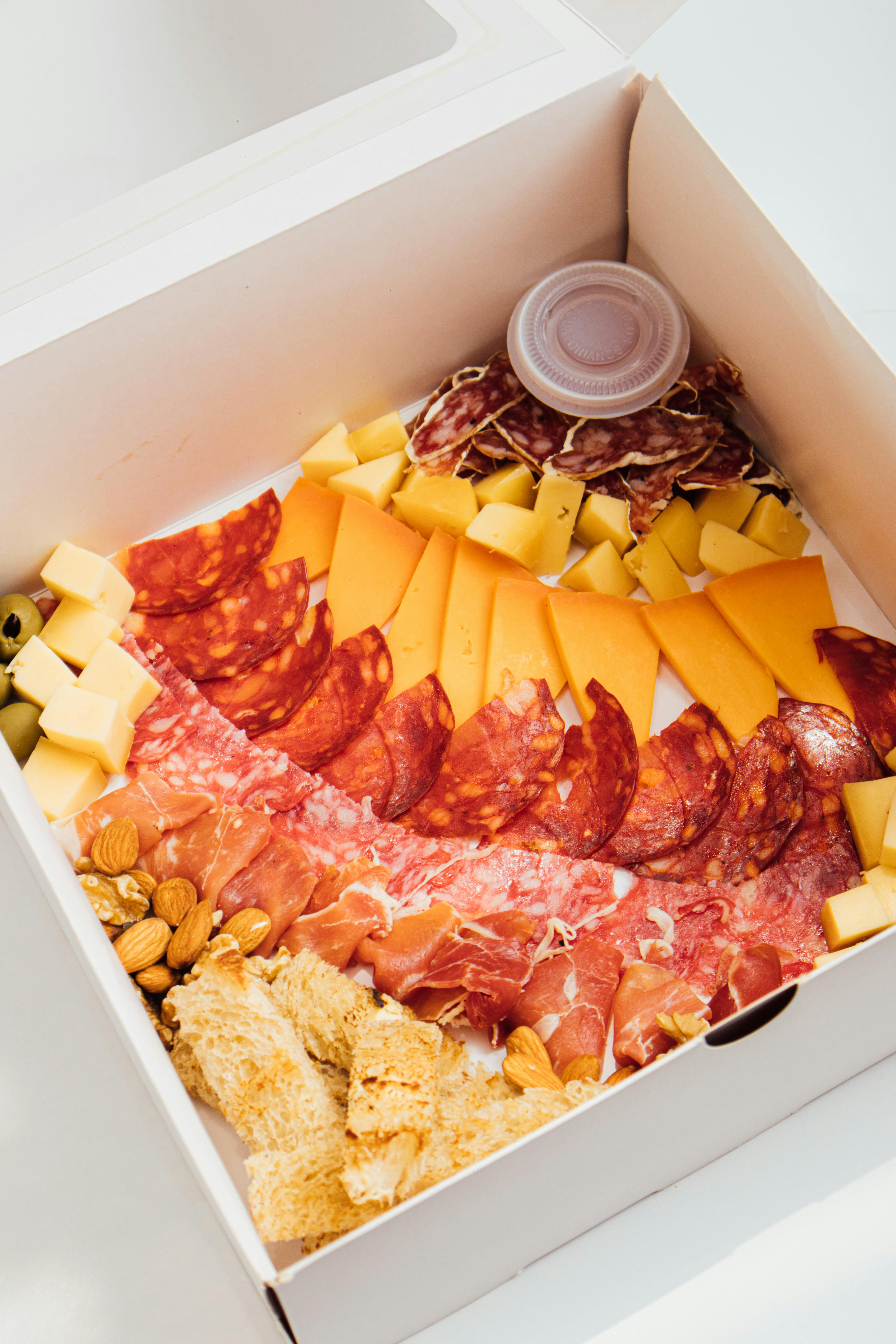 Charcuterie box | Source: Pexels